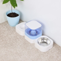 Автокормушка со съёмной крышкой, контейнер 1,8 л, фиолетовая