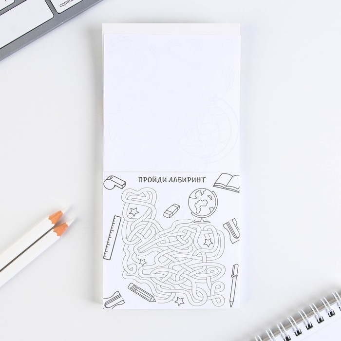 Подарочный набор на выпускной &laquo;Выпускнику детского сада&raquo; блокнот 9см х 9см 60 л., восковые мелки 4 шт.