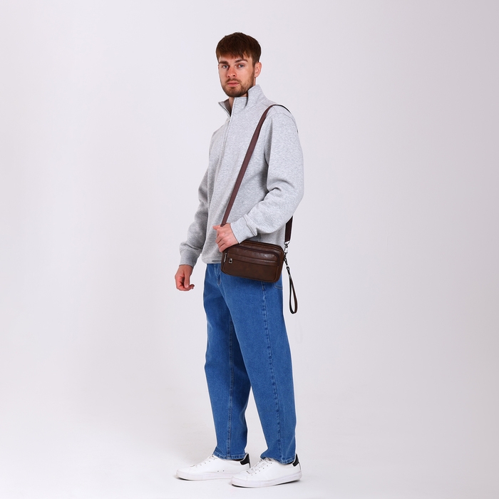 Сумка мужская через плечо, искусственная кожа, цвет коричневый Сумка мужская через плечо, искусственная кожа, цвет коричневый