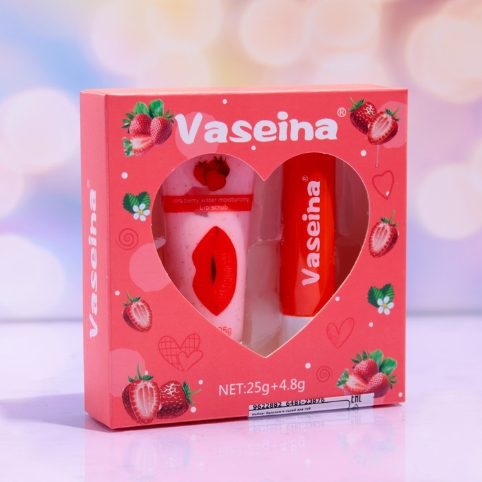 Набор для губ &laquo;Клубника&raquo; : бальзам и скраб