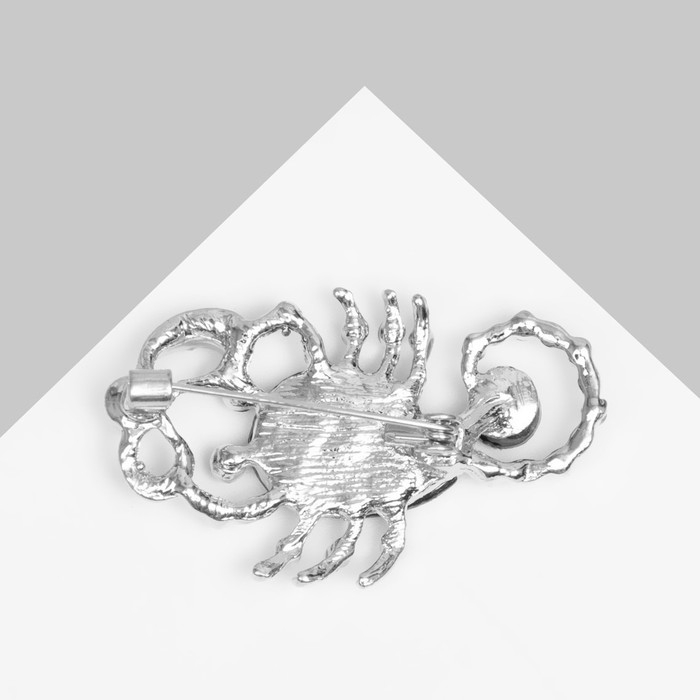 Брошь &laquo;Галиотис&raquo; скорпион с жемчужиной, цвет зелёный в серебре