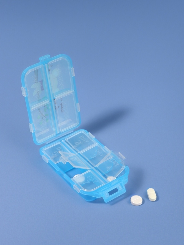 Таблетница, 9,5 × 6 × 3 см, 10 секций, цвет голубой Таблетница, 9,5 × 6 × 3 см, 10 секций, цвет голубой