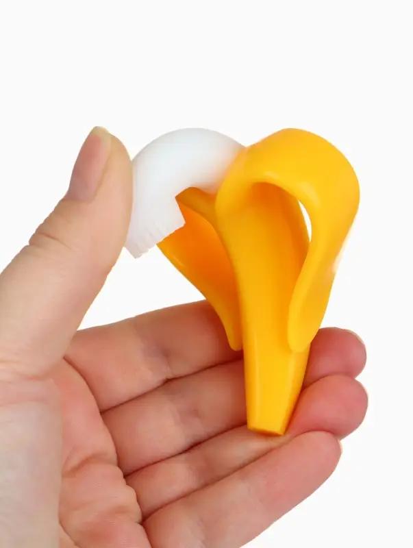 Набор силиконовых прорезывателей для зубов &laquo;Банан, погремушка&raquo;, 2 шт., Крошка Я