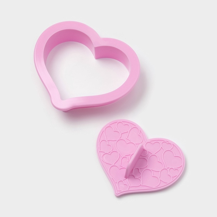Печати для теста и мастики Доляна &laquo;Сердечки&raquo;, пластик, набор 6 предметов: пресс, печать 5 шт, розовые