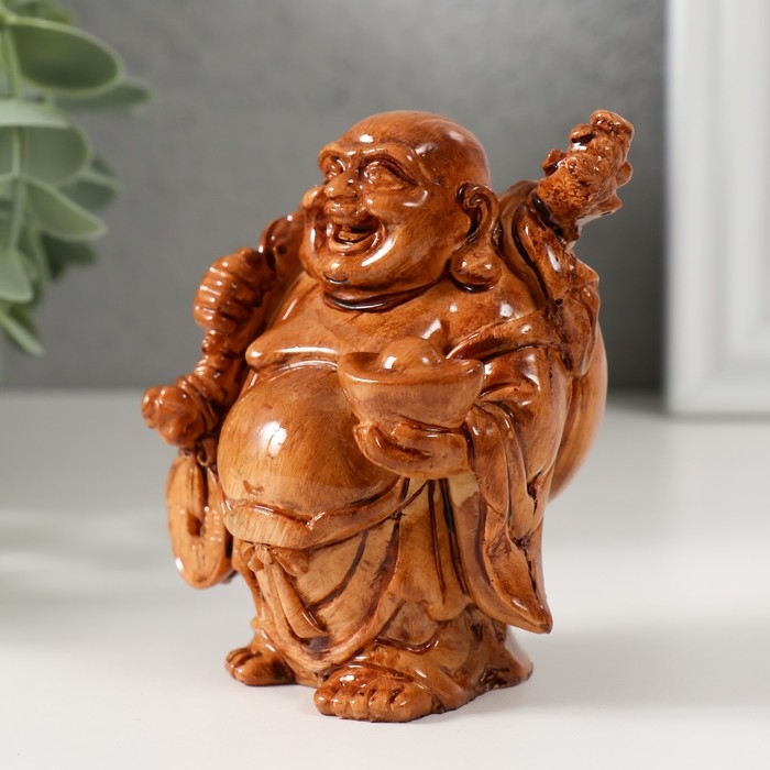 Нэцкэ полистоун под дерево Нэцкэ полистоун под дерево "Хотей. Богатство" 7,2х6,8х9,2 см