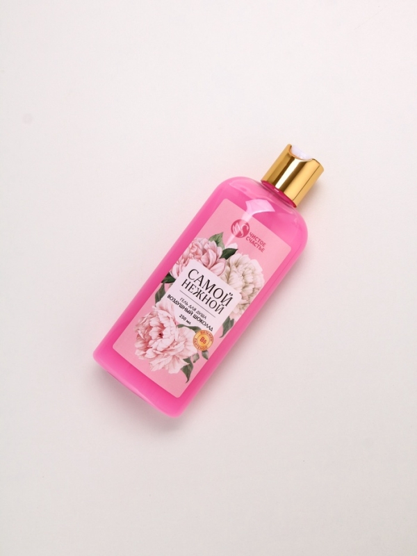 Набор "Ты прекрасна", гель для душа, 250 мл и мочалка для тела