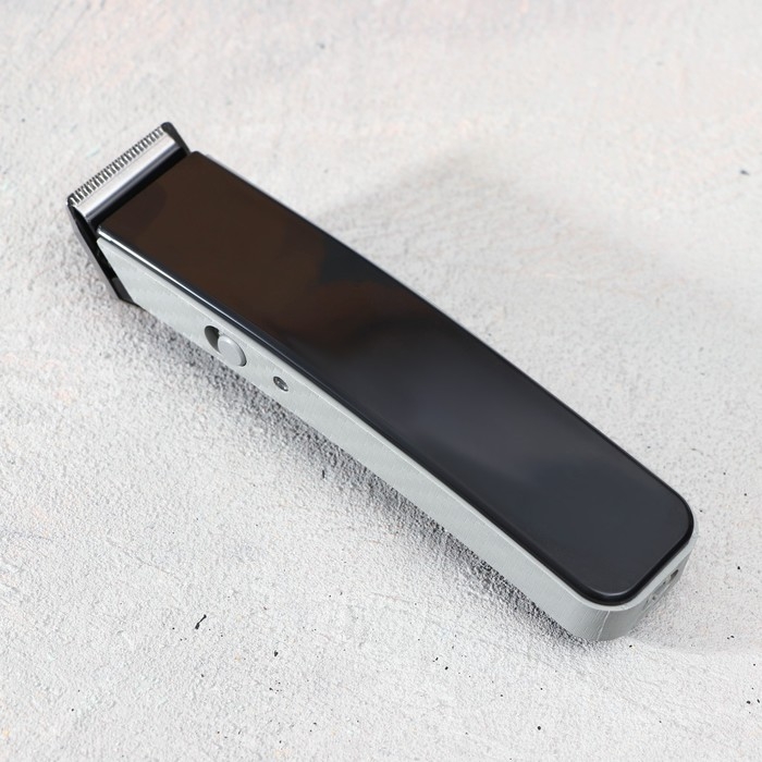 Машинка для стрижки волос, 3 насадки, подарочный набор &laquo;Неприкасаемый запас&raquo;, 9 х 18 см.