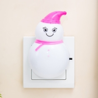 Ночник "Снеговик" LED 3х7х10см RISALUX Ночник "Снеговик" LED 3х7х10см RISALUX