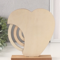 Сувенир дерево настольный календарь "Две птички на сердце" 3,7х18х19,5 см Сувенир дерево настольный календарь "Две птички на сердце" 3,7х18х19,5 см