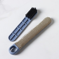 Щётка для окон Raccoon, длина 44 см, велюровая насадка 18,2&times;6,5 см, щётка для одежды 18,2&times;2 см, пластиковая щётка 2&times;14,5 см, силиконовый сгон 18,2 см