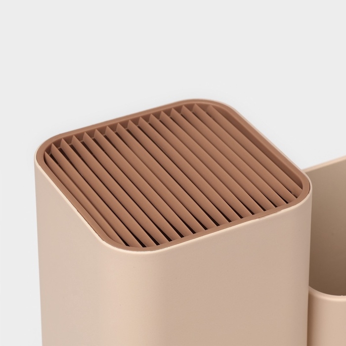 Подставка для ножей и столовых приборов Доляна &laquo;Нежность&raquo;, пластик, бежевая