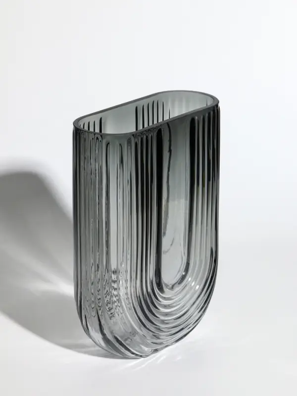 Ваза стекло настольная "Айрис" 23,5х17х7 см, серый