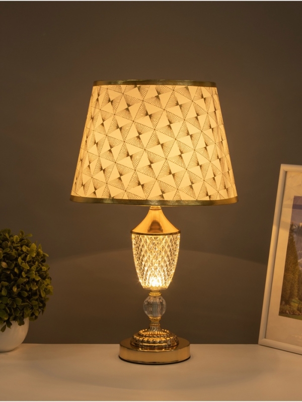 Лампа настольная &laquo;Премьер&raquo; 1х40Вт Е27 + ночник 3Вт золото 27,5х27,5х46см
