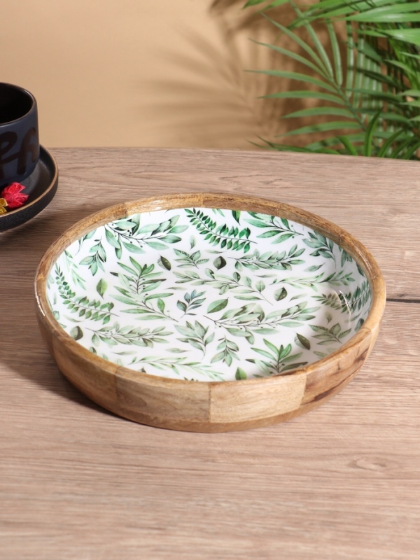 Блюдо " Оливковая ветвь" дерево манго 25х25х4,5 см