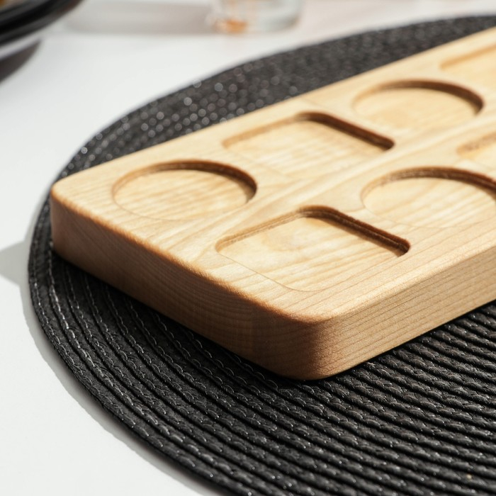 Доска - менажница для подачи шотов Adelica, на 5 рюмок, 30×13×1,8 см, берёза Доска - менажница для подачи шотов Adelica, на 5 рюмок, 30×13×1,8 см, берёза