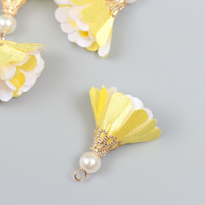 Декор текстиль "Цветок 2 цвета с жемчужиной. Жёлтый и белый" набор 6 шт 3 см