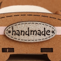 Игольница "Улитка" 8,5х6х7, дуб, сиреневый, дерево Игольница "Улитка" 8,5х6х7, дуб, сиреневый, дерево