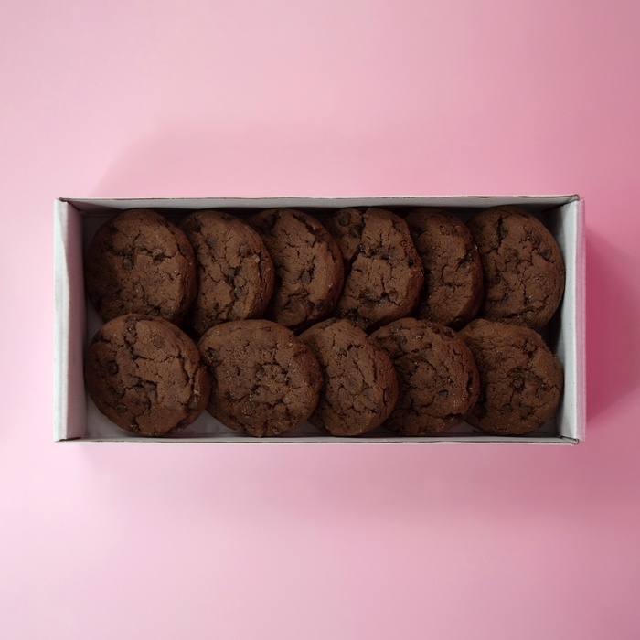 Коробка сборная без печати крышка-дно белая с окном 24 х 11 х 4,5 см