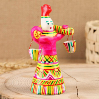 Филимоновская игрушка &laquo;Барыня с коромыслом&raquo;