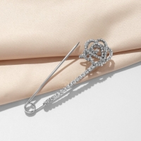 Булавка &laquo;Цветок роза&raquo;, 7,5 см, цвет белый в серебре