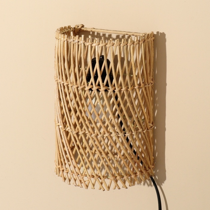 Светильник настенный из ротанга "Сетка" 1х120Вт, Е27, 16х10х23 см