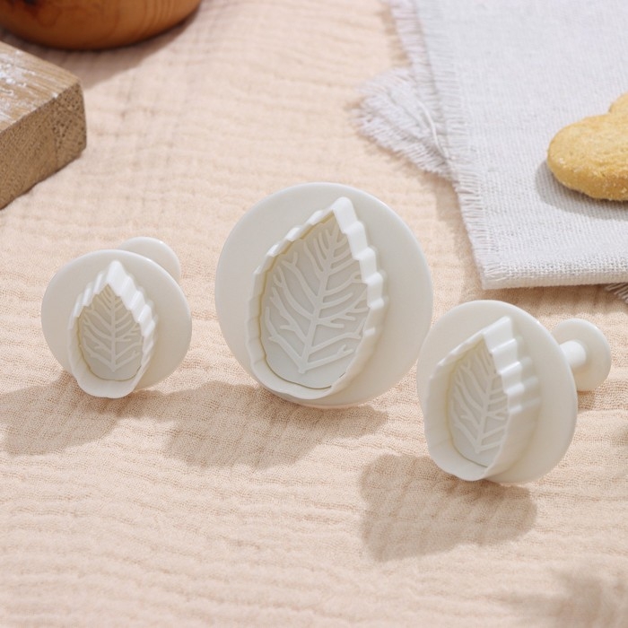 Набор плунжеров кондитерских Доляна &laquo;Лист&raquo;, 3 шт, d=3,2/4/5 см