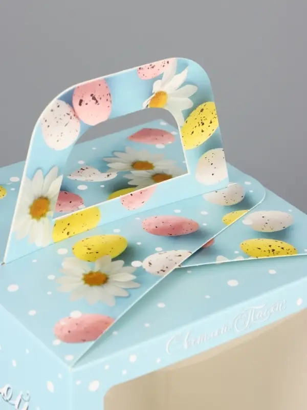 Коробка подарочная пасхальная с окном &laquo;Небесная голубая&raquo; 15&times;15&times;18 см