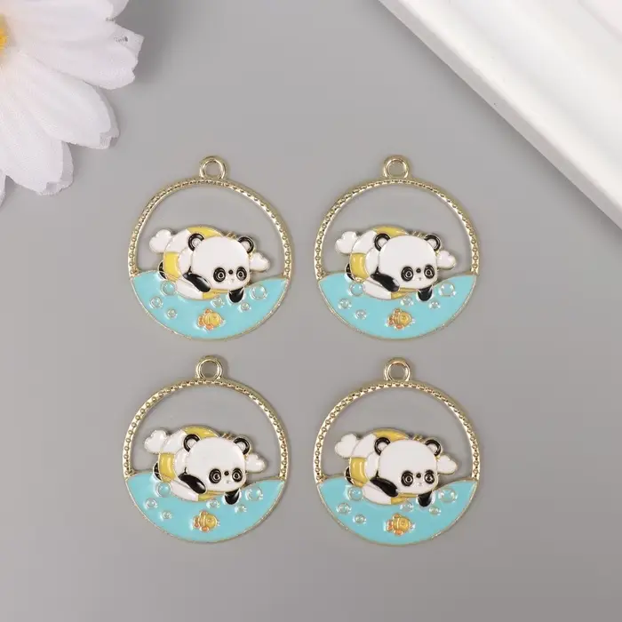 Декор для творчества металл, эмаль "Пандочка в море" 2,8х2,5 см