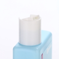 Профессиональный восстанавливающий бальзам для сухих и пористых волос с кератином и протеинами пшеницы, 250 мл ULAB Профессиональный восстанавливающий бальзам для сухих и пористых волос с кератином и протеинами пшеницы, 250 мл ULAB