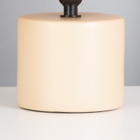 Лампа настольная "Хавьер" 1х40Вт Е14 слоновая кость 13х13х23см Лампа настольная "Хавьер" 1х40Вт Е14 слоновая кость 13х13х23см