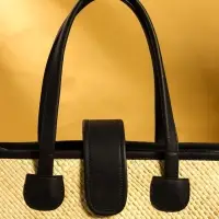 Сумка плетёная на застёжке из пандана 41х16х50 см, бежево-чёрный