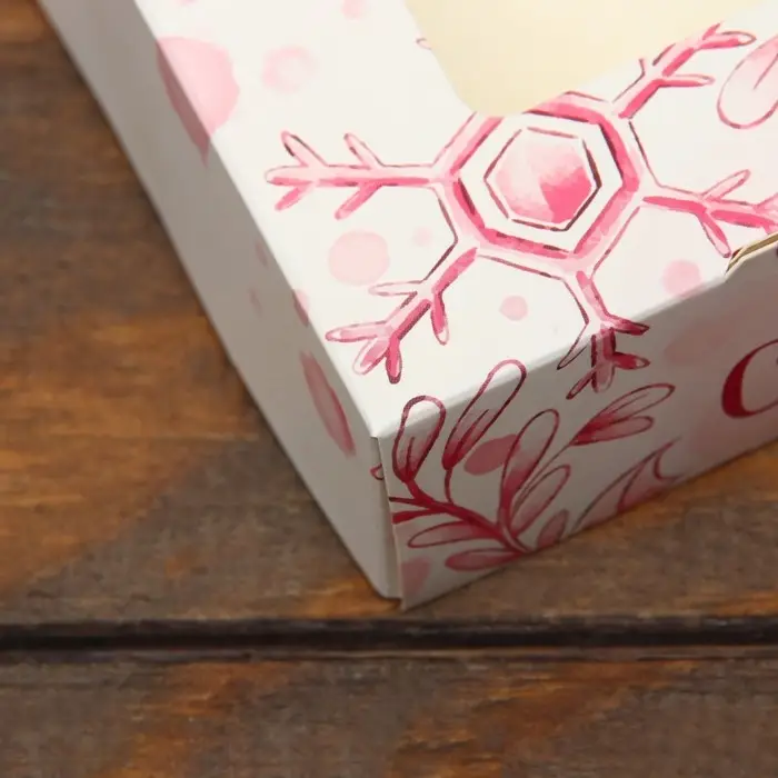 Коробка складная &laquo;Снежинка&raquo;, 20&times;20&times;4 см