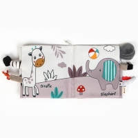 Книжка-шуршалка мягкая &laquo;Львенок Леон&raquo;, Крошка Я