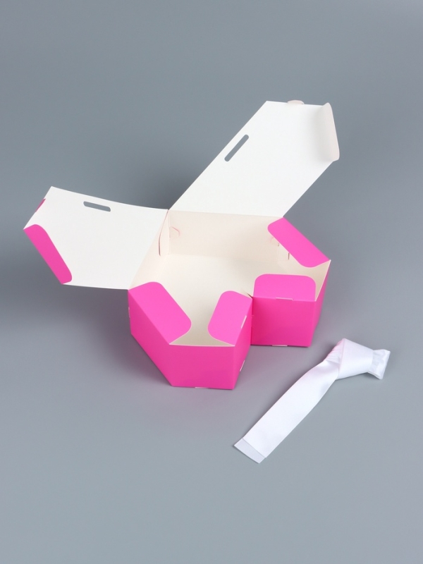 Коробка самосборная сердце, 17 х 17 х 6 см, розовая Коробка самосборная сердце, 17 х 17 х 6 см, розовая