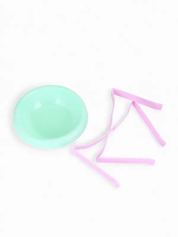 Миска пластиковая подставке