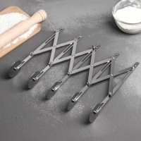 Тесторезка растяжимая Доляна, 5 дисков, 24,5&times;5 см