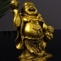Статуэтка "Хотей со слитком" 15 см,  цвет золото