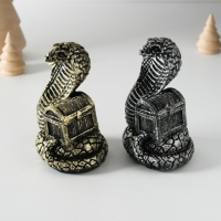 Копилка полистоун "Змей с сундуком" МИКС 7х5,5х10 см