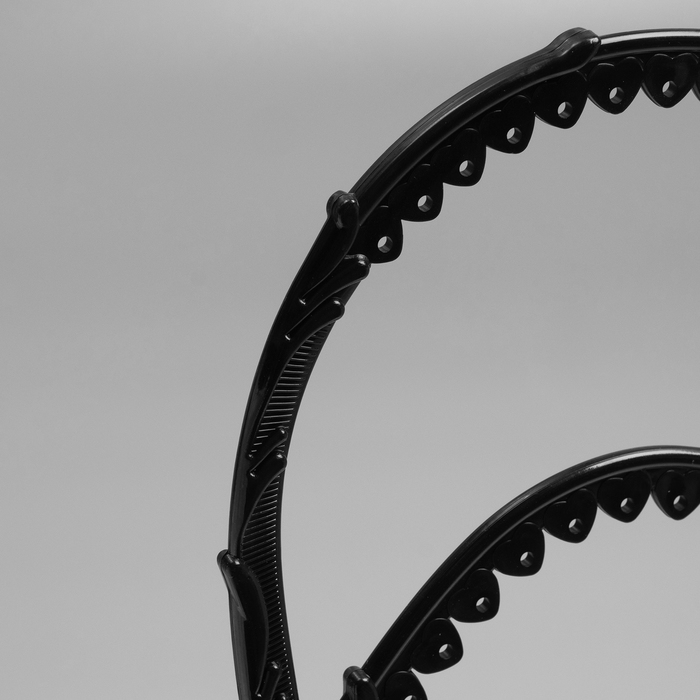 Подставка для украшений «Сердце», 31 место, 13,5×24×30 см, цвет чёрный Подставка для украшений «Сердце», 31 место, 13,5×24×30 см, цвет чёрный