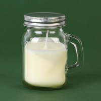 Новогодняя свеча в банке с ручкой &laquo;Мечтай&raquo;, аромат ваниль