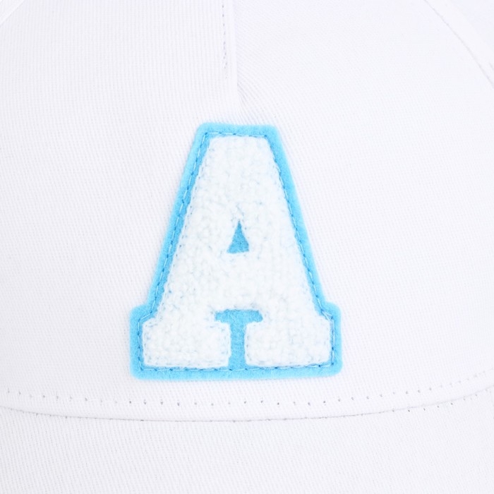 Кепка женская &laquo;A&raquo;, цвет белый, р-р 56