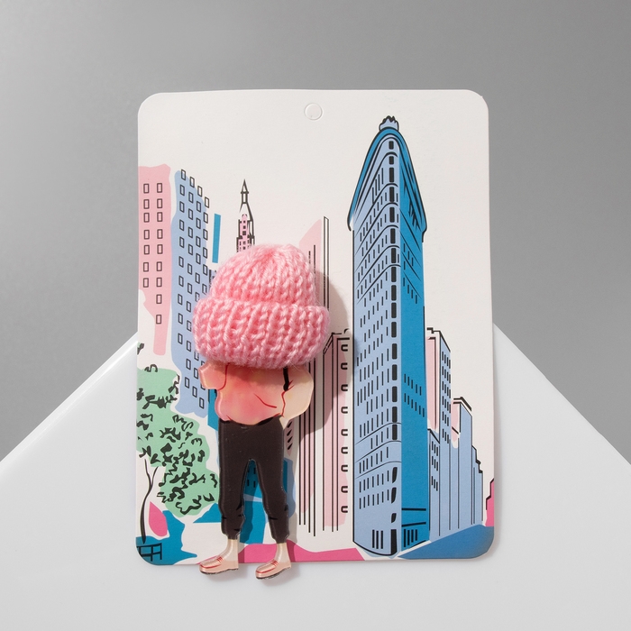 Брошь &laquo;Девочка&raquo; подросток, цветная в серебре