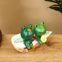 Сувенир "Лягушата рыбаки" дерево 14х8,5х10 см
