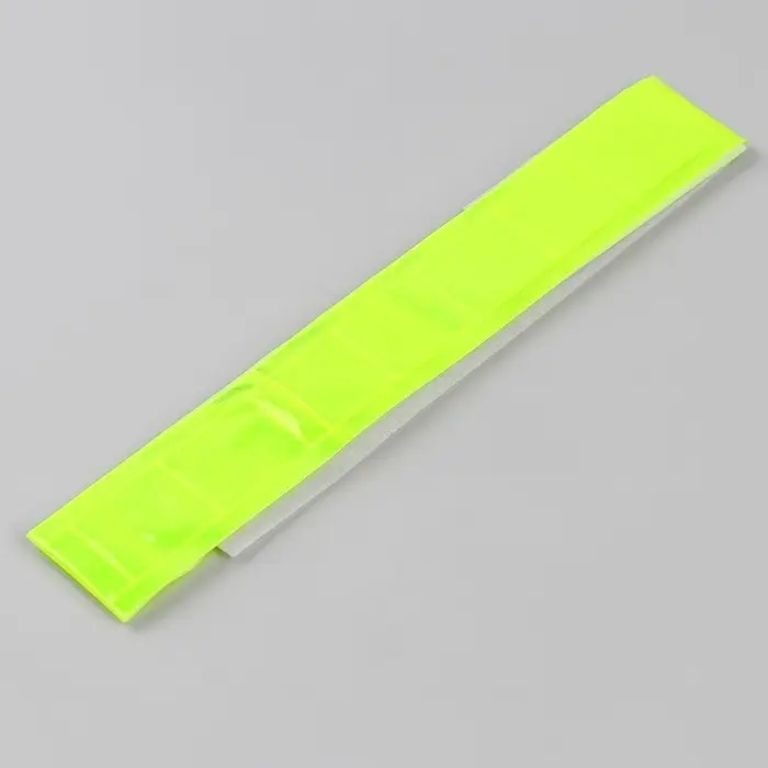 Светоотражающая повязка на липучке, 46&plusmn;1 &times; 2,5 см, цвет жёлтый