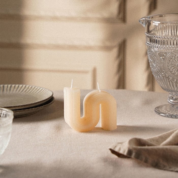 Свеча восковая, 9,3&times;8&times;2 см