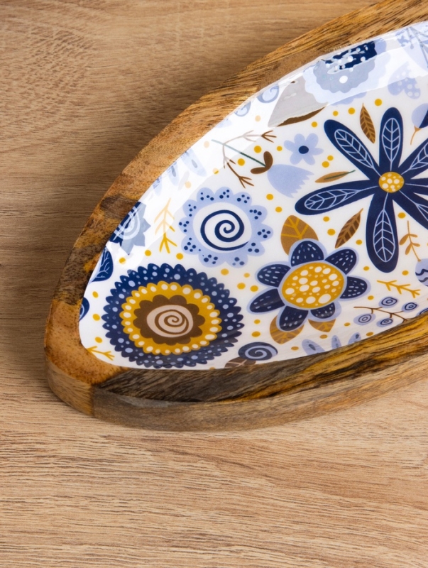 Блюдо в форме рыбки "Васильки" дерево манго 32х11,5х2 см