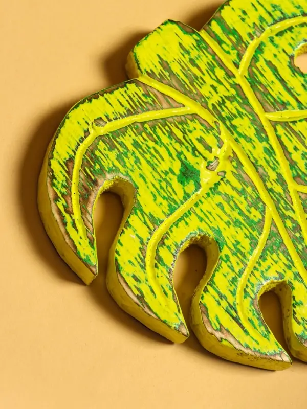 Панно "Лист" дерево 12х13х1 см, цв. зелёный