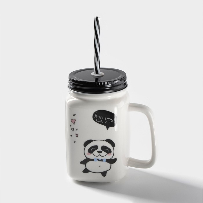 Кружка керамическая с металлической крышкой и трубочкой &laquo;Панда&raquo;, 420 мл, рисунок МИКС