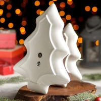 Блюдо фарфоровое 2-х ярусное Доляна &laquo;Новый год. Пряничное волшебство&raquo;, верхний ярус 21&times;17&times;2,2 см, нижний ярус 29&times;24&times;26 см