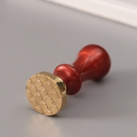 Печать для сургуча с пластиковой ручкой "Сетка с бантиками" 6,3х2,5х2,5 см